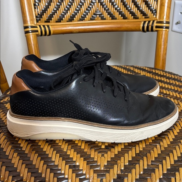 Cole Haan Grandpro Featherarc Laser Sneakers Size 9 - Picture 3 of 8